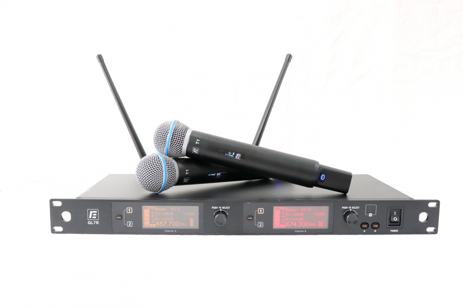 RFIntell QL7R/T1-A 651,800-683,400 МГц 2-канальная радиосистема с 2-мя ручными микрофонами в Никели