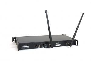 RFIntell QL7R/T1-B 720,500-754,000 МГц 2-канальная радиосистема с 2-мя ручными микрофонами в Никели